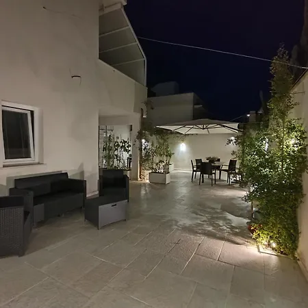 Casa Tizy Apartment