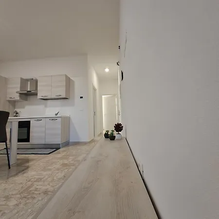 Casa Tizy Apartment Botrugno