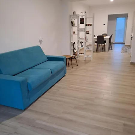Casa Tizy Apartment Botrugno